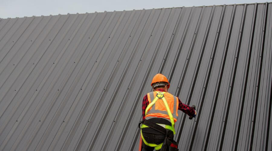Professional metal roof installation services in Hildale, UT